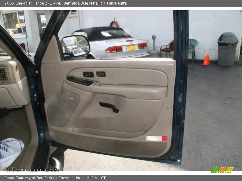 Bermuda Blue Metallic / Tan/Neutral 2005 Chevrolet Tahoe Z71 4x4