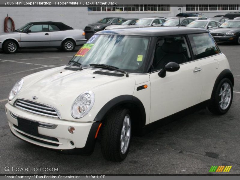 Pepper White / Black/Panther Black 2006 Mini Cooper Hardtop