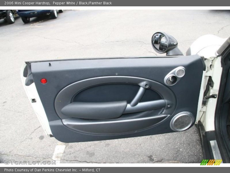 Pepper White / Black/Panther Black 2006 Mini Cooper Hardtop