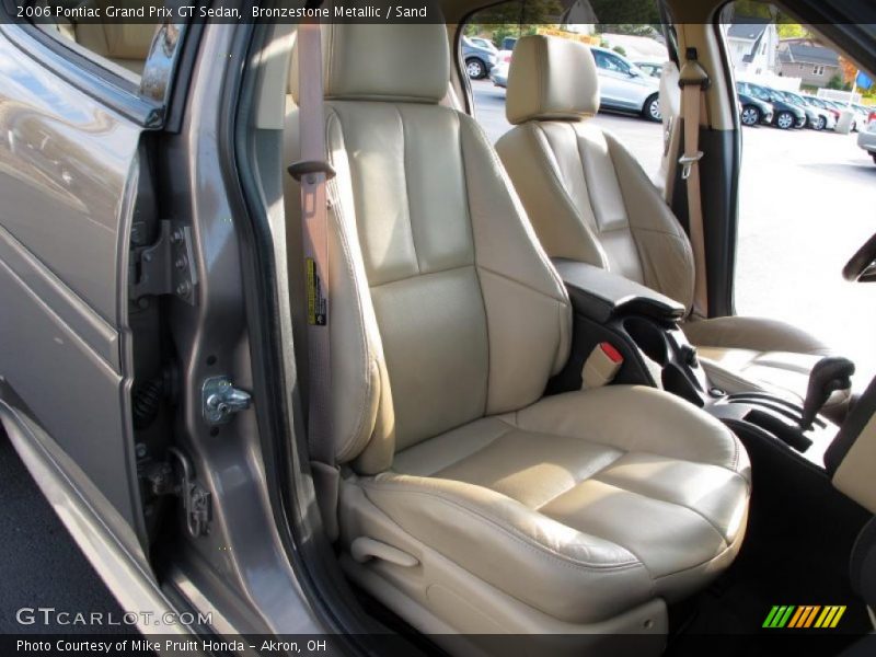 Bronzestone Metallic / Sand 2006 Pontiac Grand Prix GT Sedan