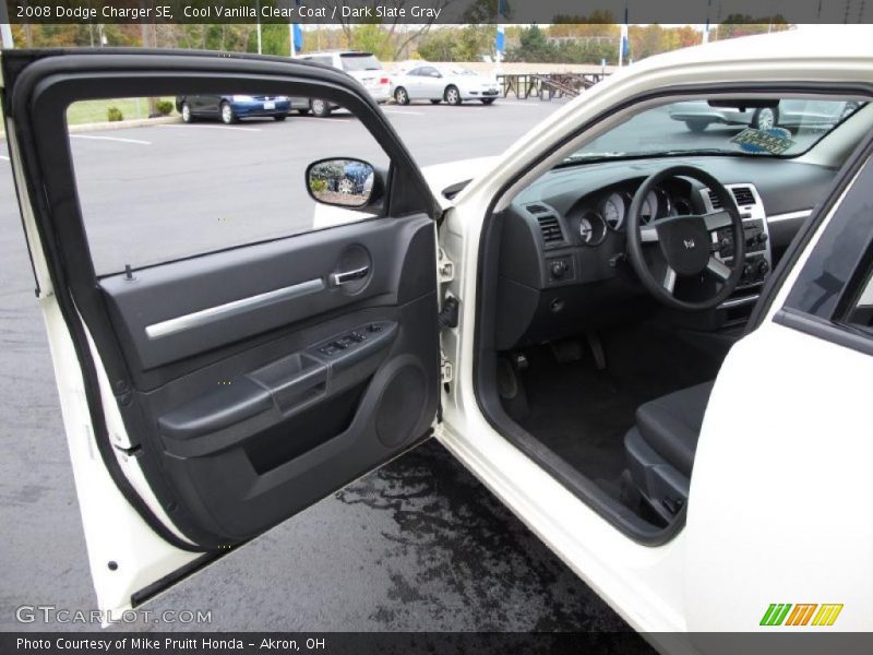 Cool Vanilla Clear Coat / Dark Slate Gray 2008 Dodge Charger SE