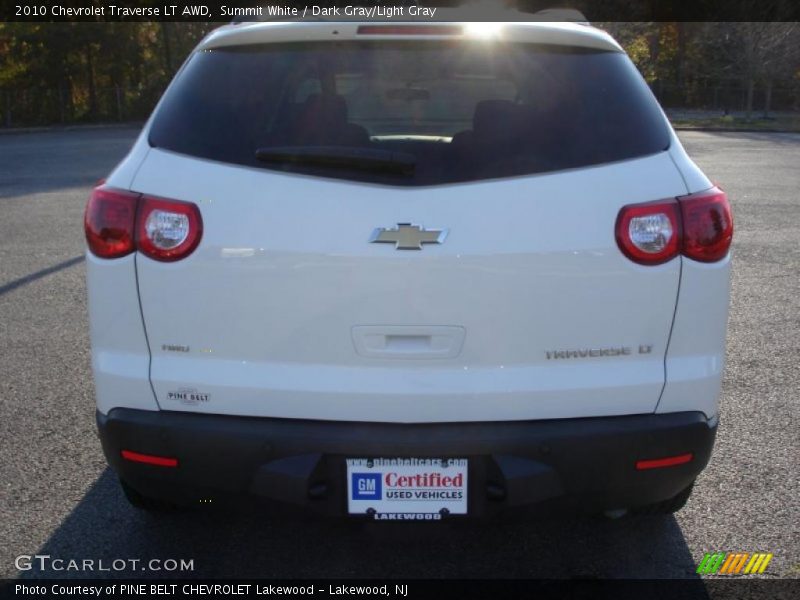 Summit White / Dark Gray/Light Gray 2010 Chevrolet Traverse LT AWD