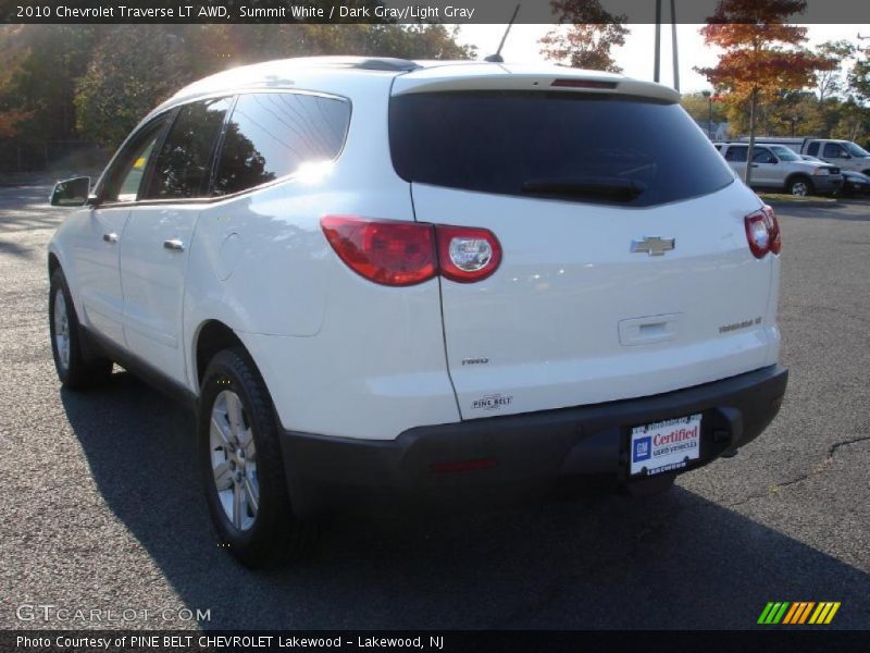 Summit White / Dark Gray/Light Gray 2010 Chevrolet Traverse LT AWD