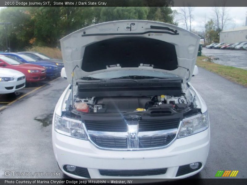 Stone White / Dark Slate Gray 2010 Dodge Journey SXT