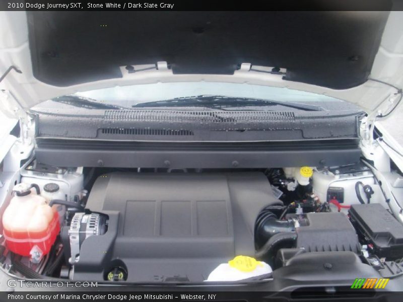 Stone White / Dark Slate Gray 2010 Dodge Journey SXT