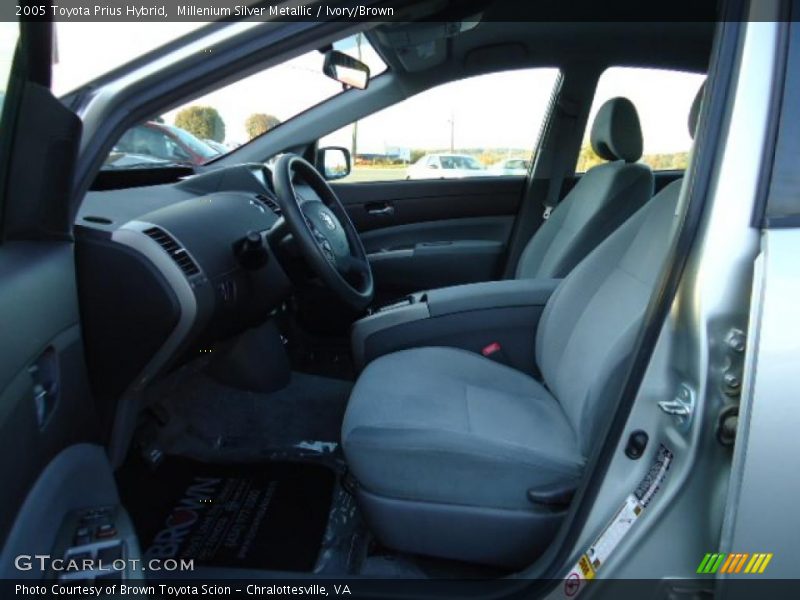 Millenium Silver Metallic / Ivory/Brown 2005 Toyota Prius Hybrid