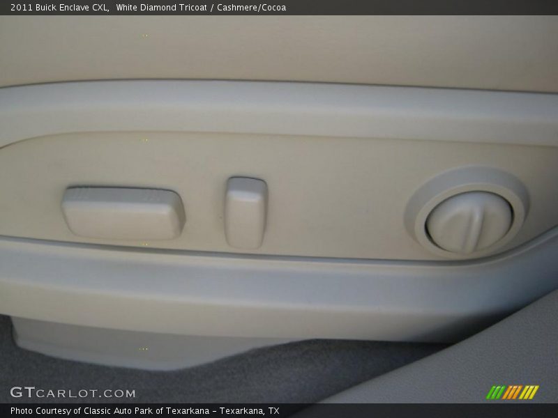 White Diamond Tricoat / Cashmere/Cocoa 2011 Buick Enclave CXL