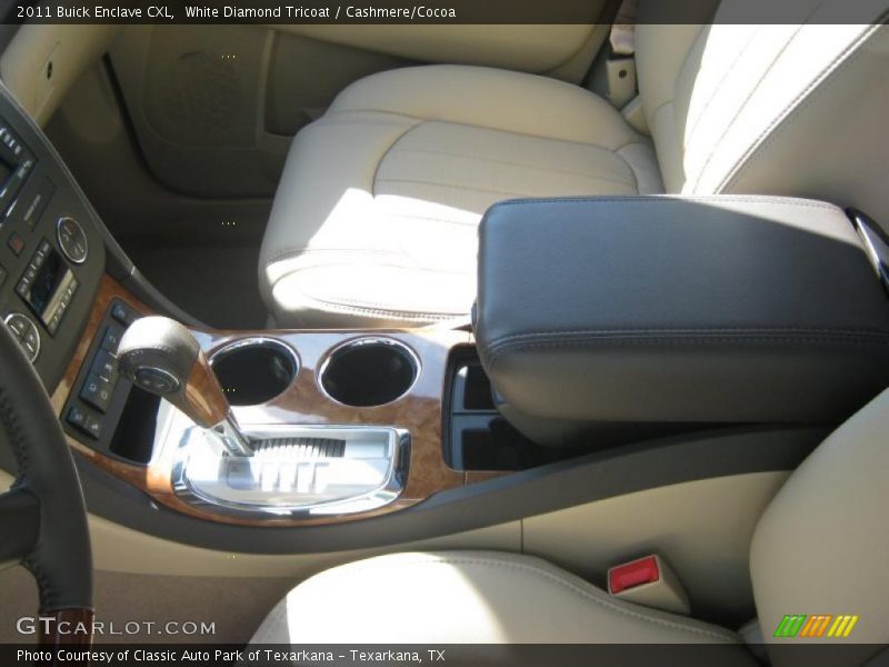 White Diamond Tricoat / Cashmere/Cocoa 2011 Buick Enclave CXL