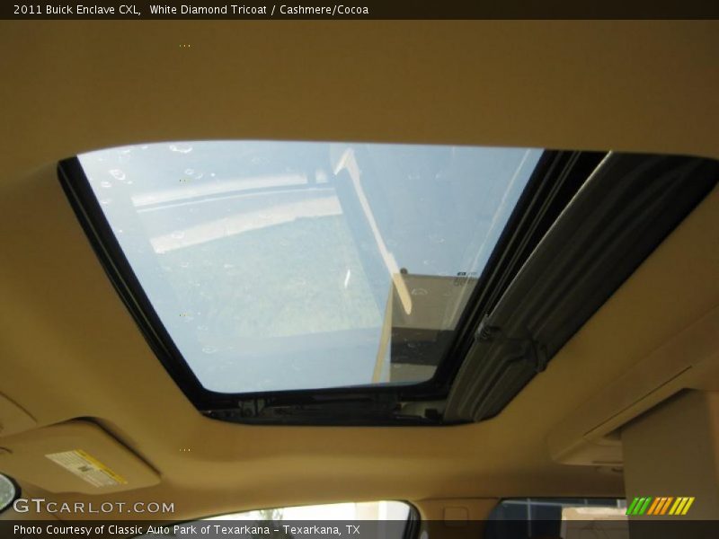 White Diamond Tricoat / Cashmere/Cocoa 2011 Buick Enclave CXL