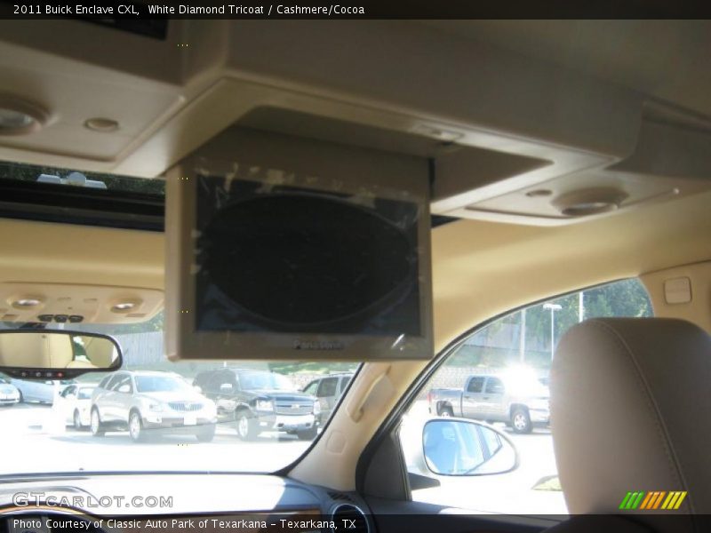 White Diamond Tricoat / Cashmere/Cocoa 2011 Buick Enclave CXL