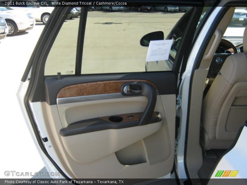 White Diamond Tricoat / Cashmere/Cocoa 2011 Buick Enclave CXL