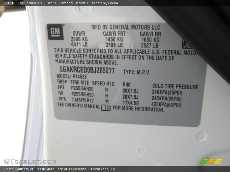 White Diamond Tricoat / Cashmere/Cocoa 2011 Buick Enclave CXL