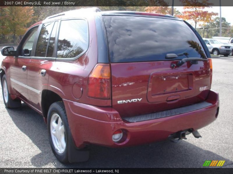 Red Jewel / Ebony 2007 GMC Envoy SLE