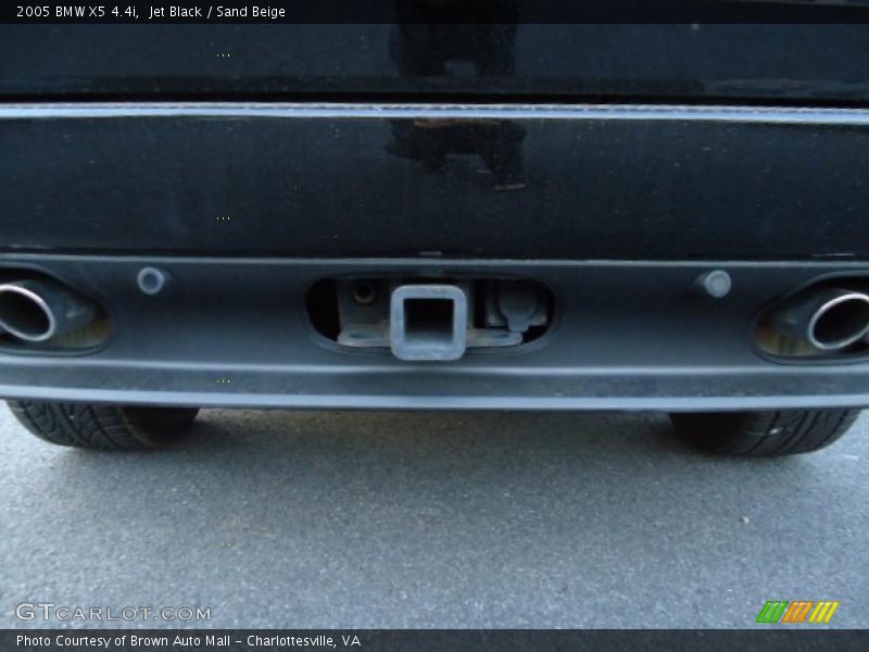 Jet Black / Sand Beige 2005 BMW X5 4.4i