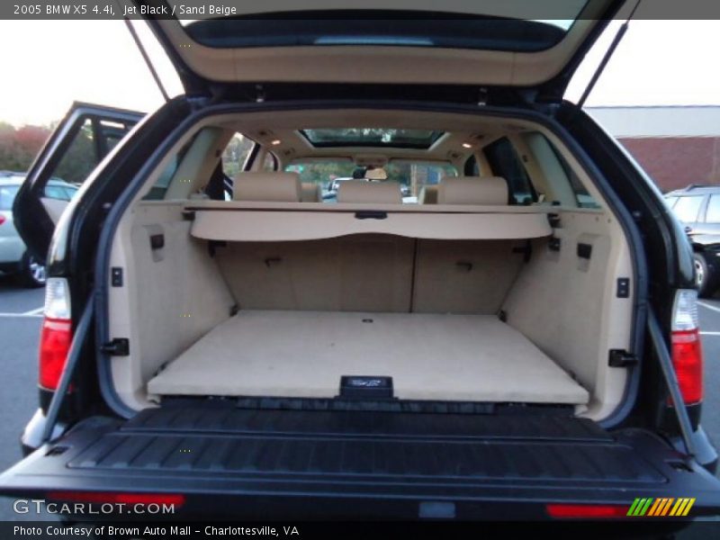 Jet Black / Sand Beige 2005 BMW X5 4.4i