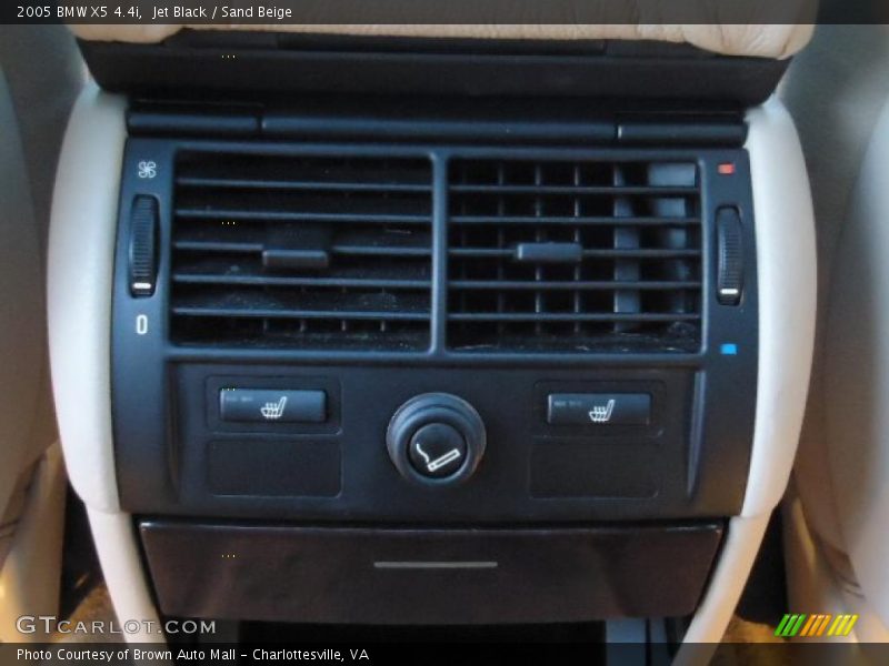 Jet Black / Sand Beige 2005 BMW X5 4.4i