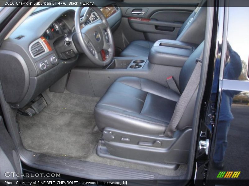  2010 Suburban LT 4x4 Ebony Interior