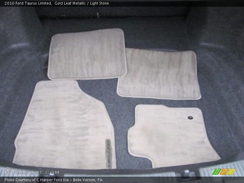 Gold Leaf Metallic / Light Stone 2010 Ford Taurus Limited