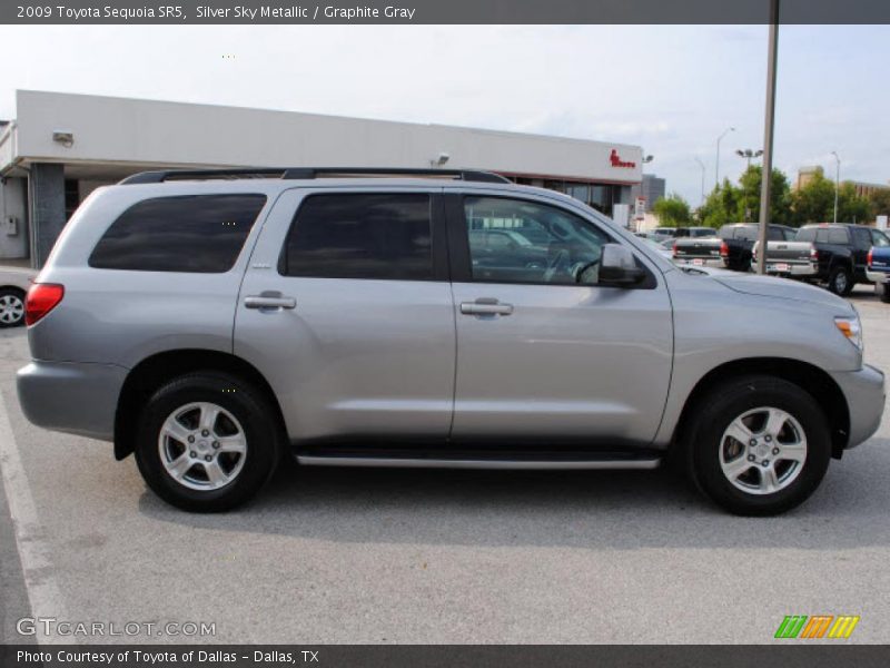 Silver Sky Metallic / Graphite Gray 2009 Toyota Sequoia SR5