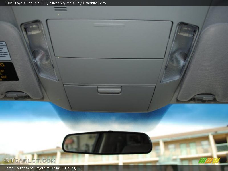 Controls of 2009 Sequoia SR5