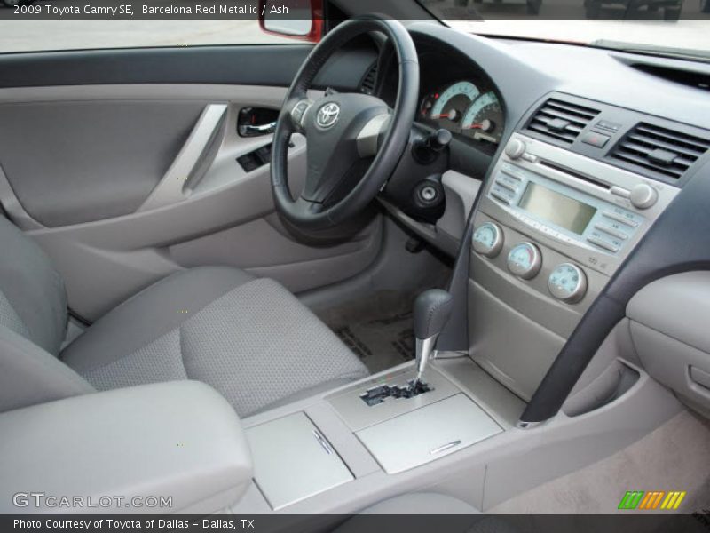  2009 Camry SE Ash Interior