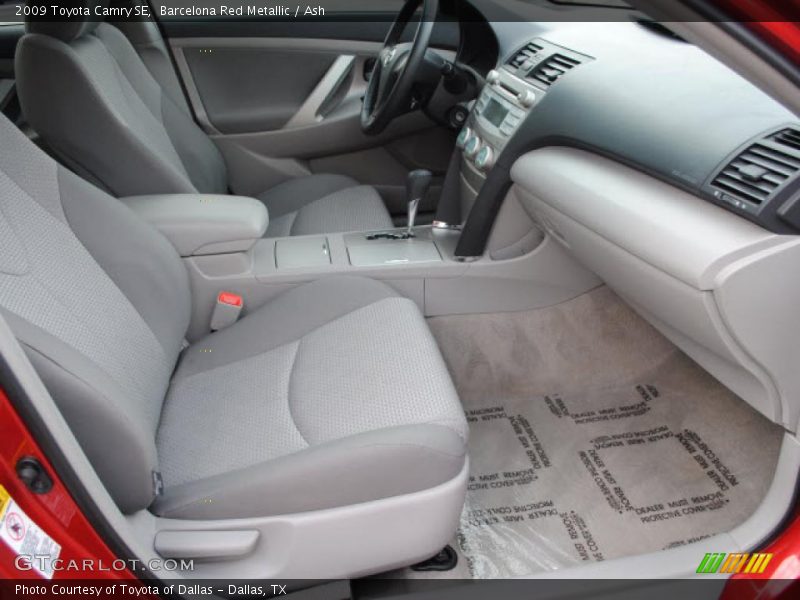  2009 Camry SE Ash Interior