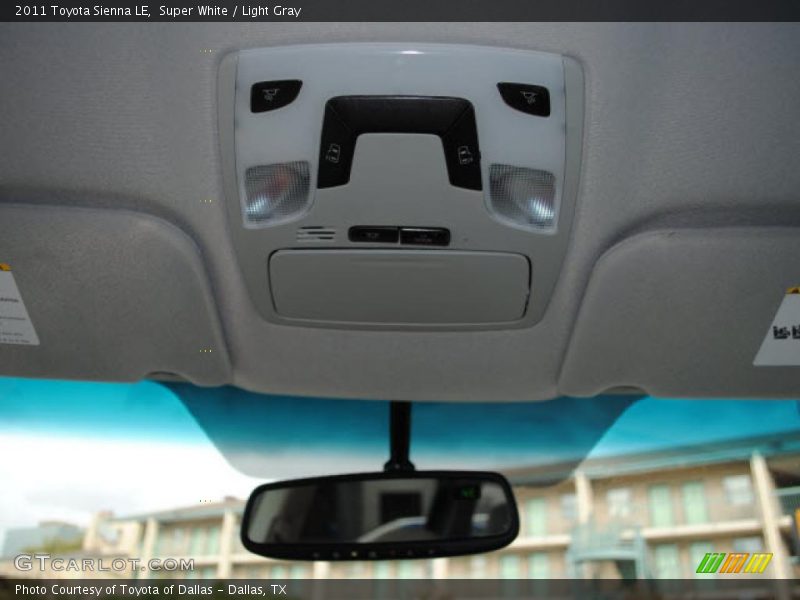 Super White / Light Gray 2011 Toyota Sienna LE