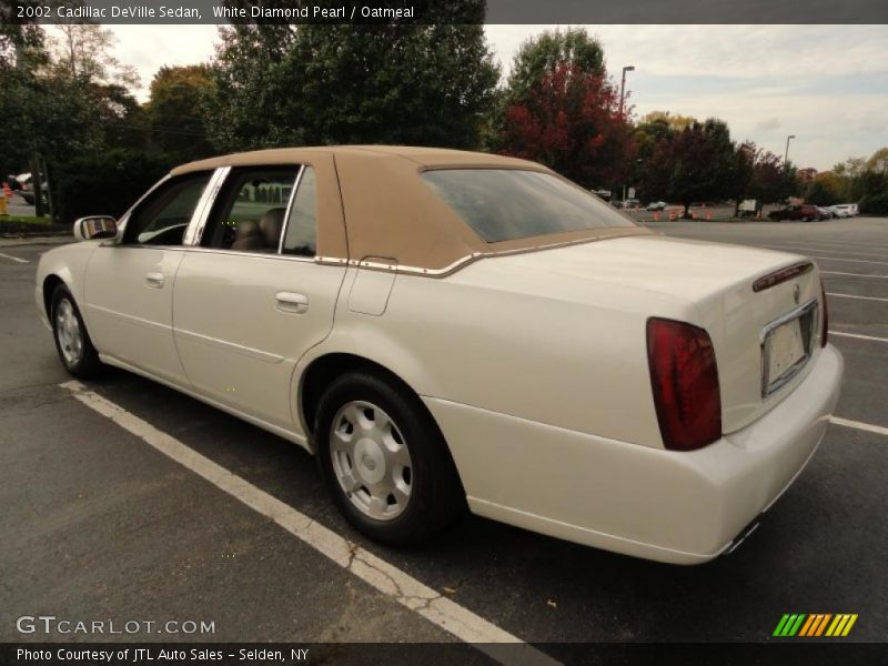White Diamond Pearl / Oatmeal 2002 Cadillac DeVille Sedan