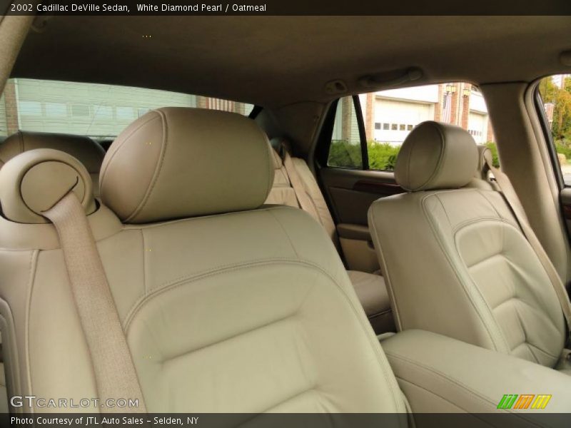  2002 DeVille Sedan Oatmeal Interior