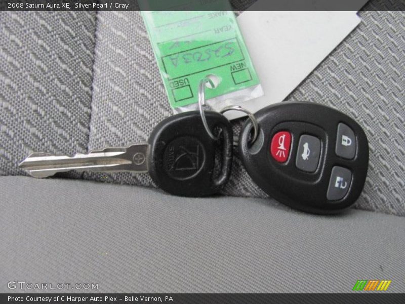 Silver Pearl / Gray 2008 Saturn Aura XE