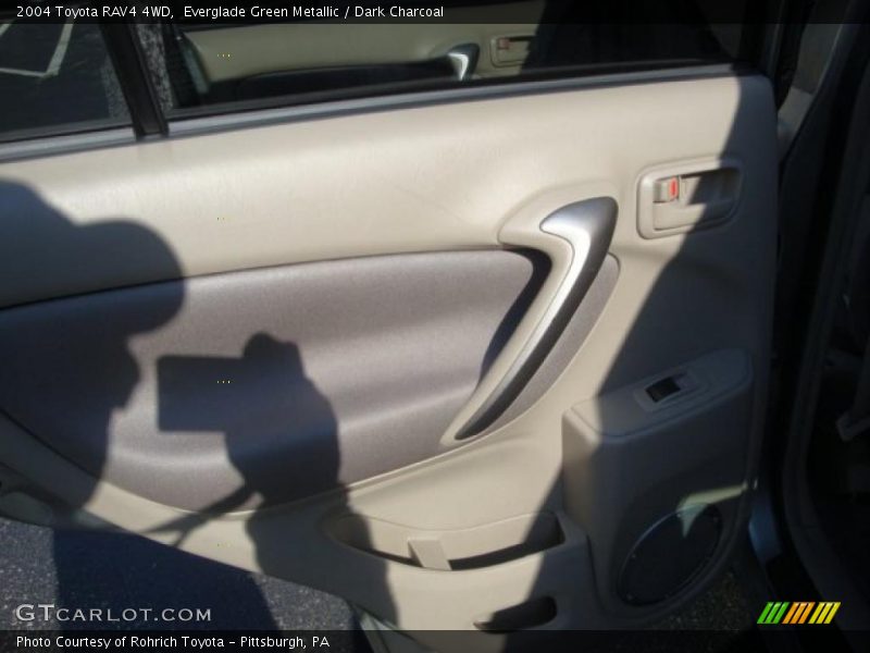 Everglade Green Metallic / Dark Charcoal 2004 Toyota RAV4 4WD