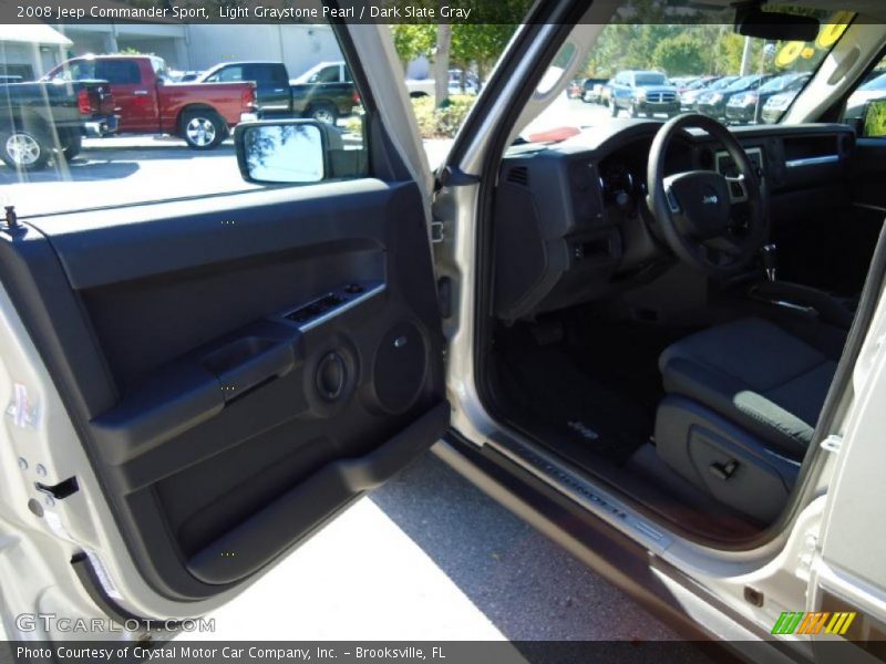 Light Graystone Pearl / Dark Slate Gray 2008 Jeep Commander Sport