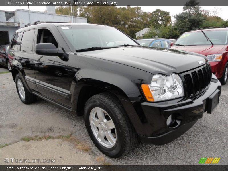 Black / Medium Slate Gray 2007 Jeep Grand Cherokee Laredo 4x4