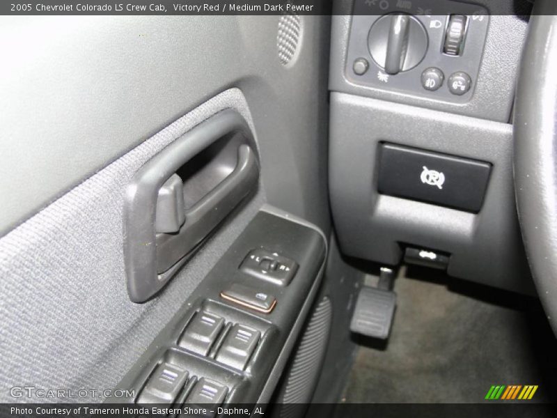 Controls of 2005 Colorado LS Crew Cab