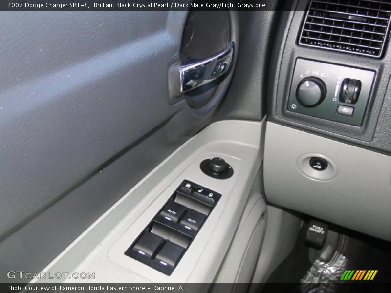 Controls of 2007 Charger SRT-8