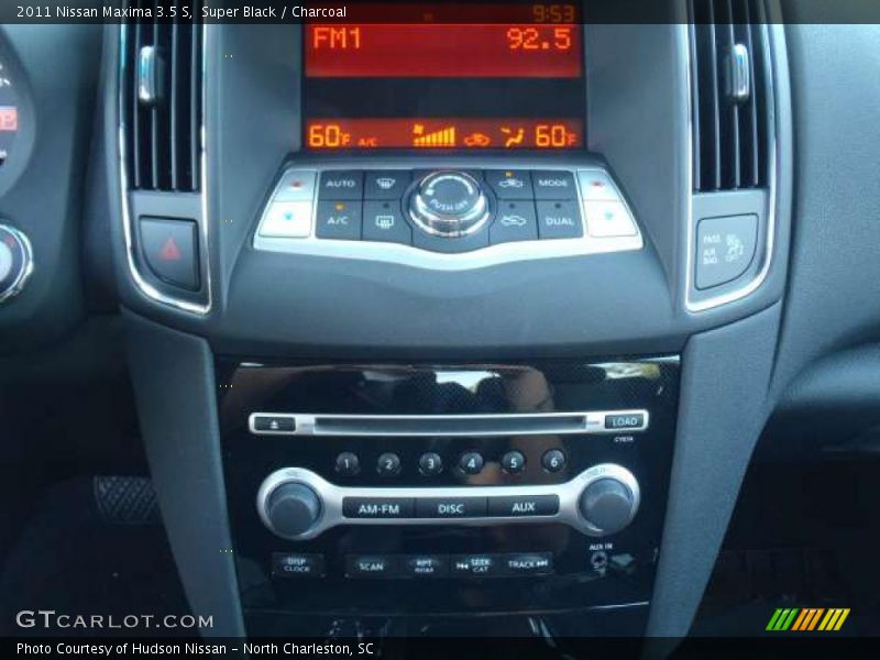Controls of 2011 Maxima 3.5 S