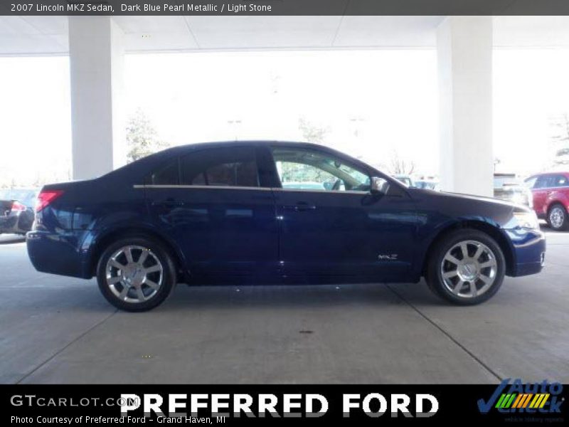 Dark Blue Pearl Metallic / Light Stone 2007 Lincoln MKZ Sedan