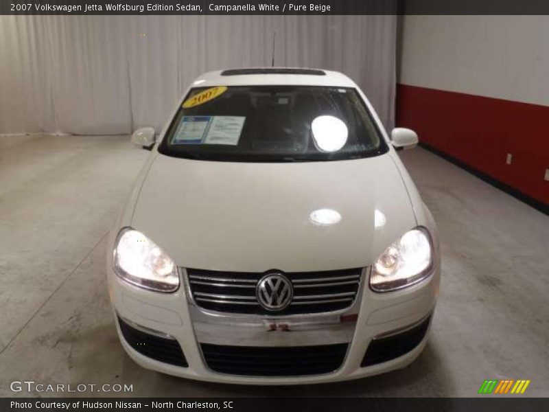 Campanella White / Pure Beige 2007 Volkswagen Jetta Wolfsburg Edition Sedan