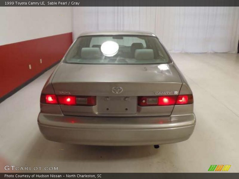 Sable Pearl / Gray 1999 Toyota Camry LE