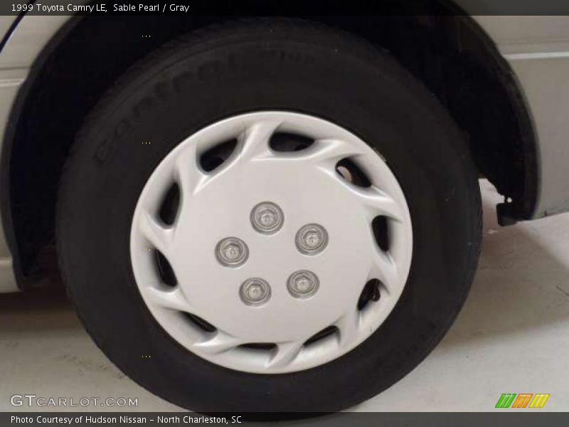  1999 Camry LE Wheel