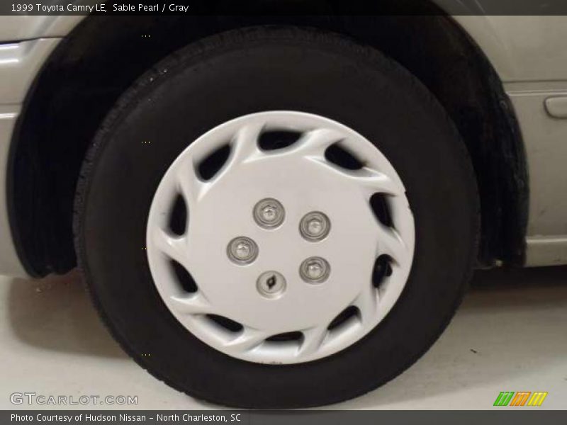  1999 Camry LE Wheel