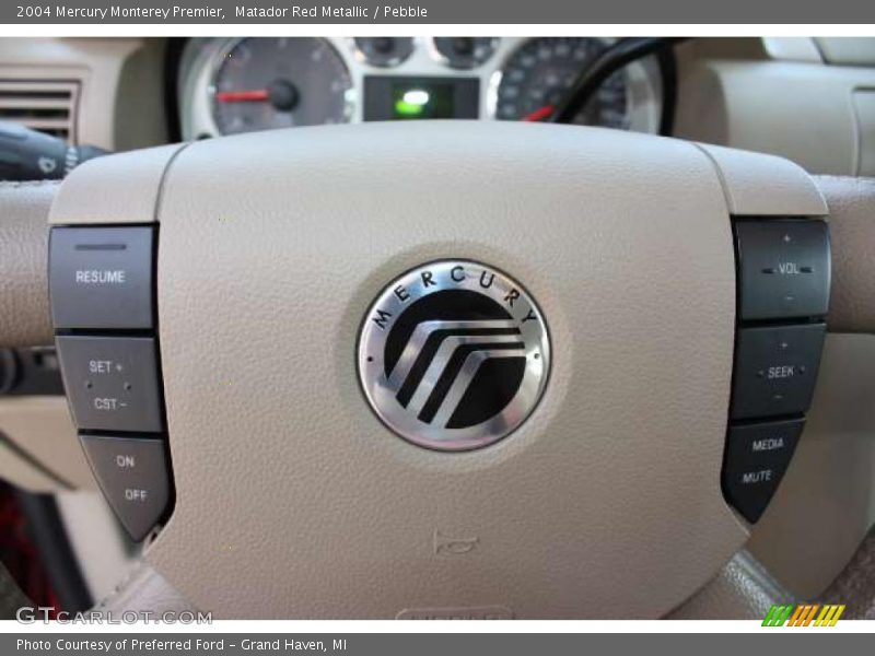 Controls of 2004 Monterey Premier