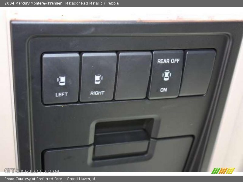 Controls of 2004 Monterey Premier