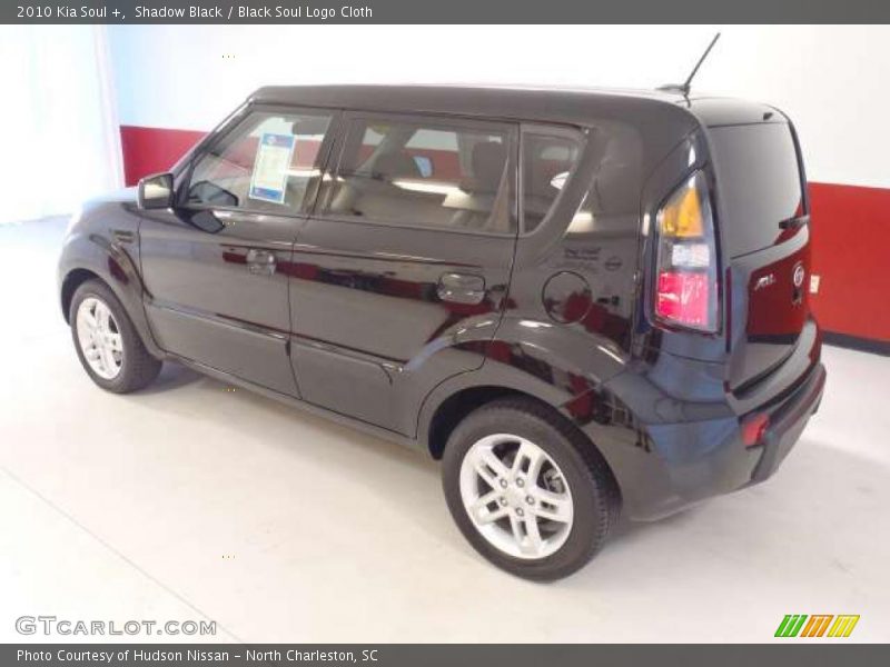 Shadow Black / Black Soul Logo Cloth 2010 Kia Soul +
