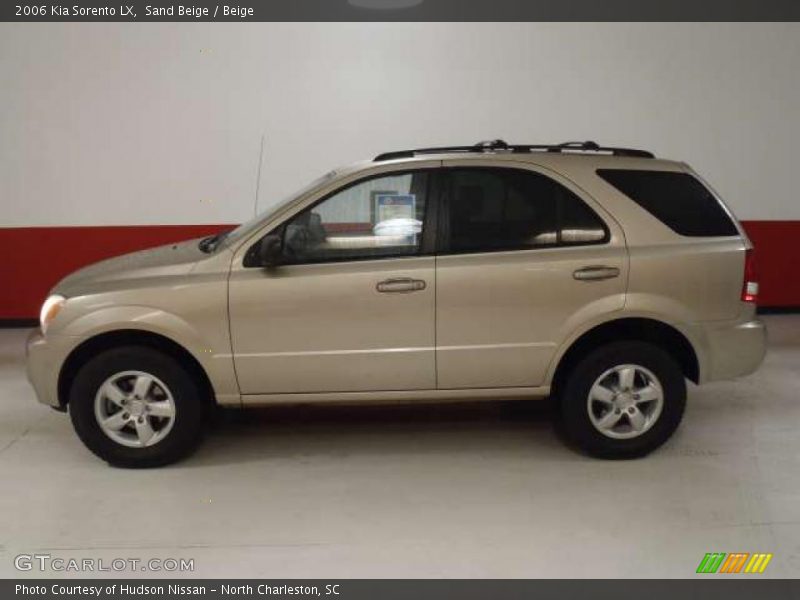 Sand Beige / Beige 2006 Kia Sorento LX
