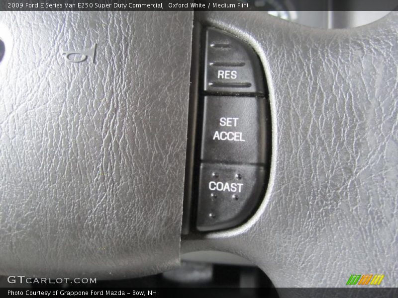 Oxford White / Medium Flint 2009 Ford E Series Van E250 Super Duty Commercial