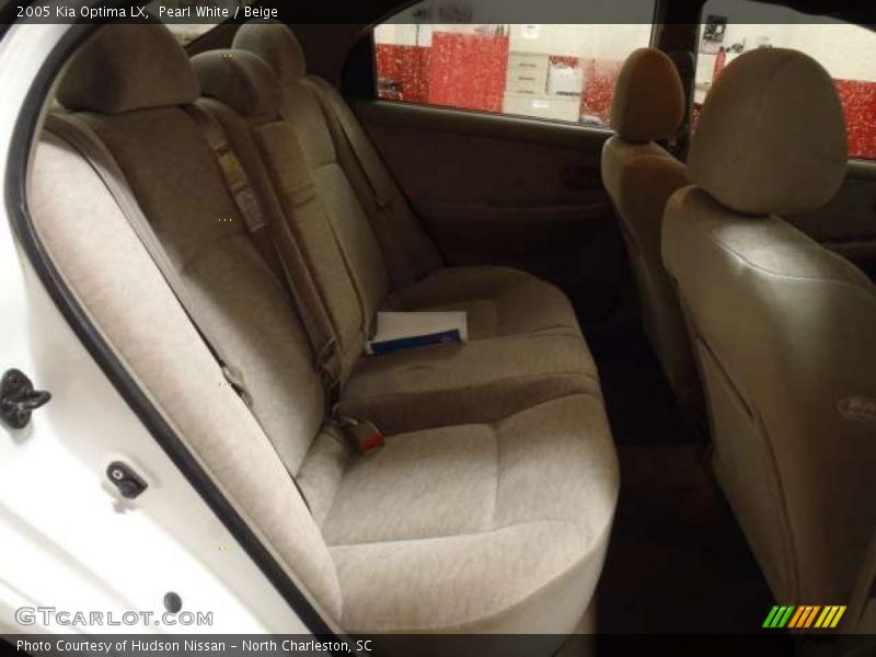 Pearl White / Beige 2005 Kia Optima LX