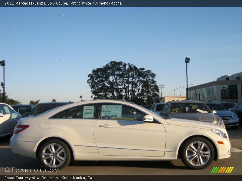 Arctic White / Almond/Mocha 2011 Mercedes-Benz E 350 Coupe