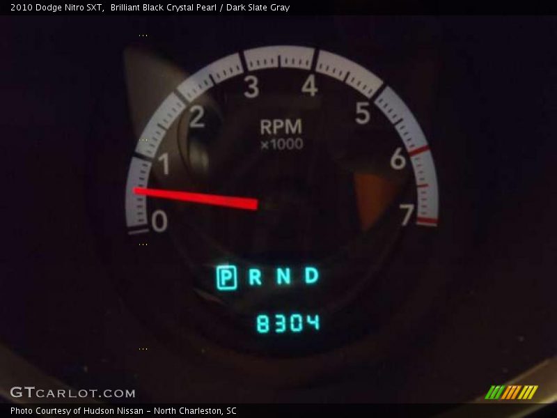Brilliant Black Crystal Pearl / Dark Slate Gray 2010 Dodge Nitro SXT