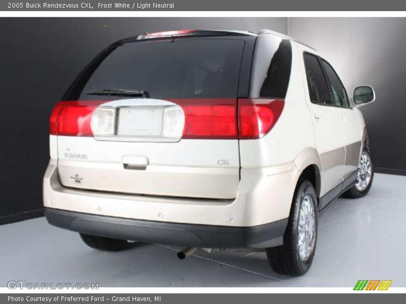 Frost White / Light Neutral 2005 Buick Rendezvous CXL